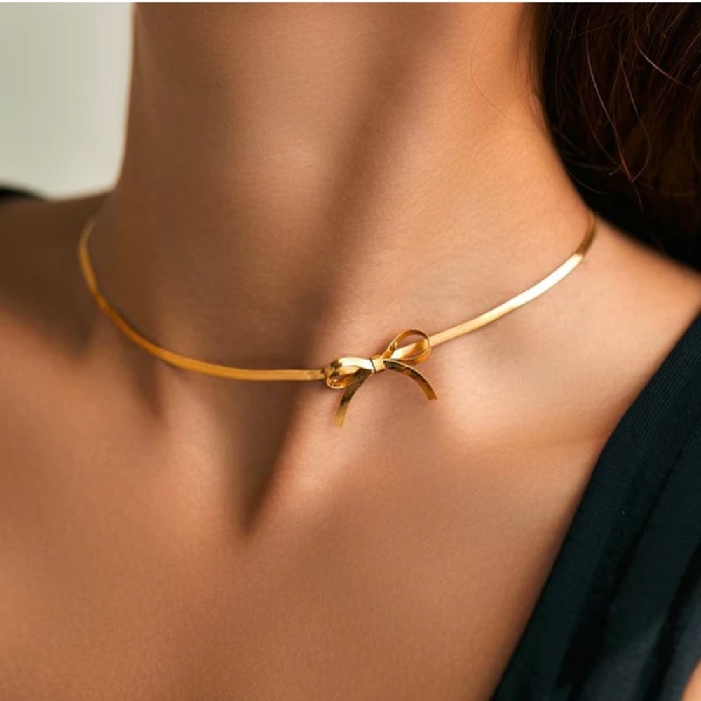 Minimalist Knot Bow Choker Necklace for Women 18k Gold Plated Stainless Steel